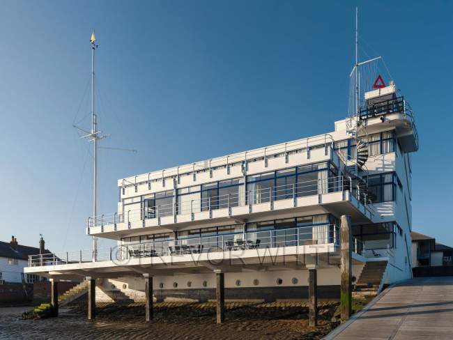 1931 Royal Corinthian Yacht Club - Emberton