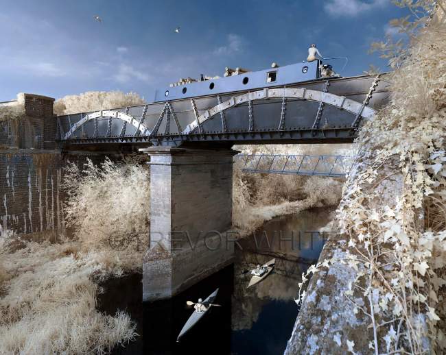 Iron Trunk Aqueduct, Cosgrove