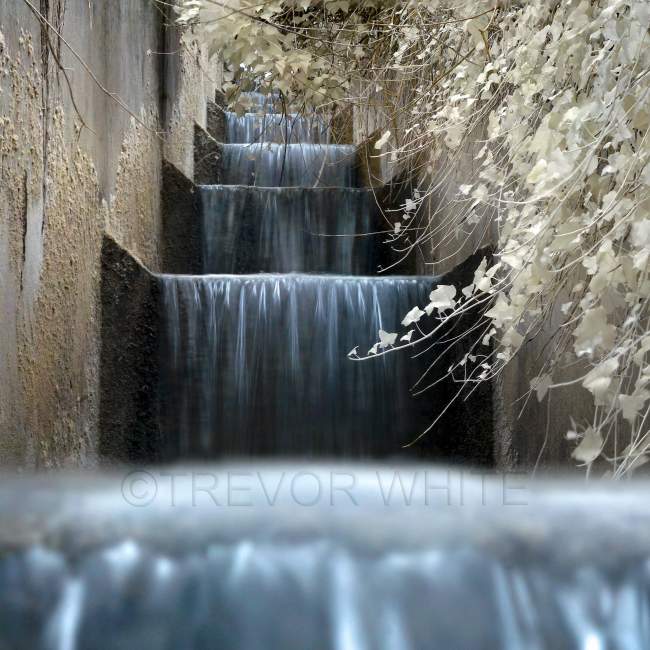 Canal Sluice, Stanton Low
